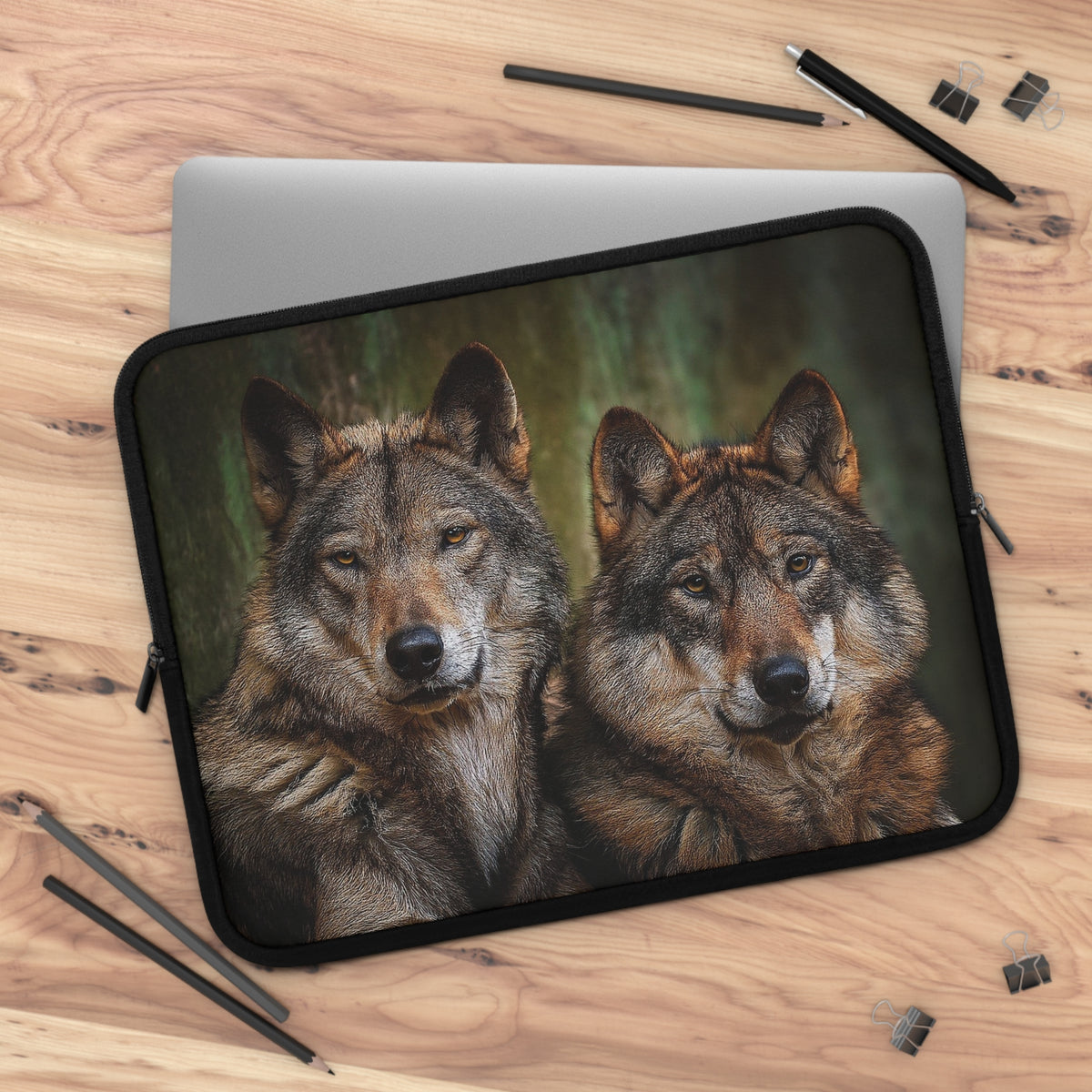 Wolf Laptop Sleeve - Wildlife Lover Gift