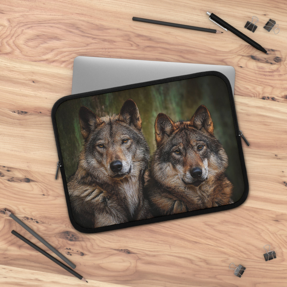 Wolf Laptop Sleeve - Wildlife Lover Gift