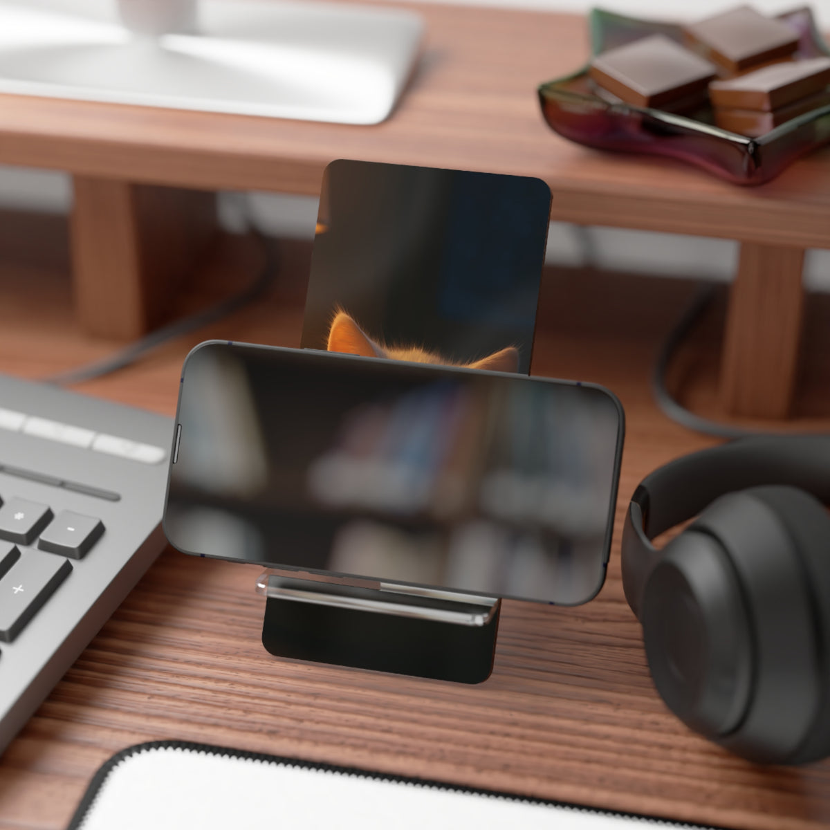 Cute Sleeping Cat Phone Stand — Acrylic Mobile Display Stand for Smartphones