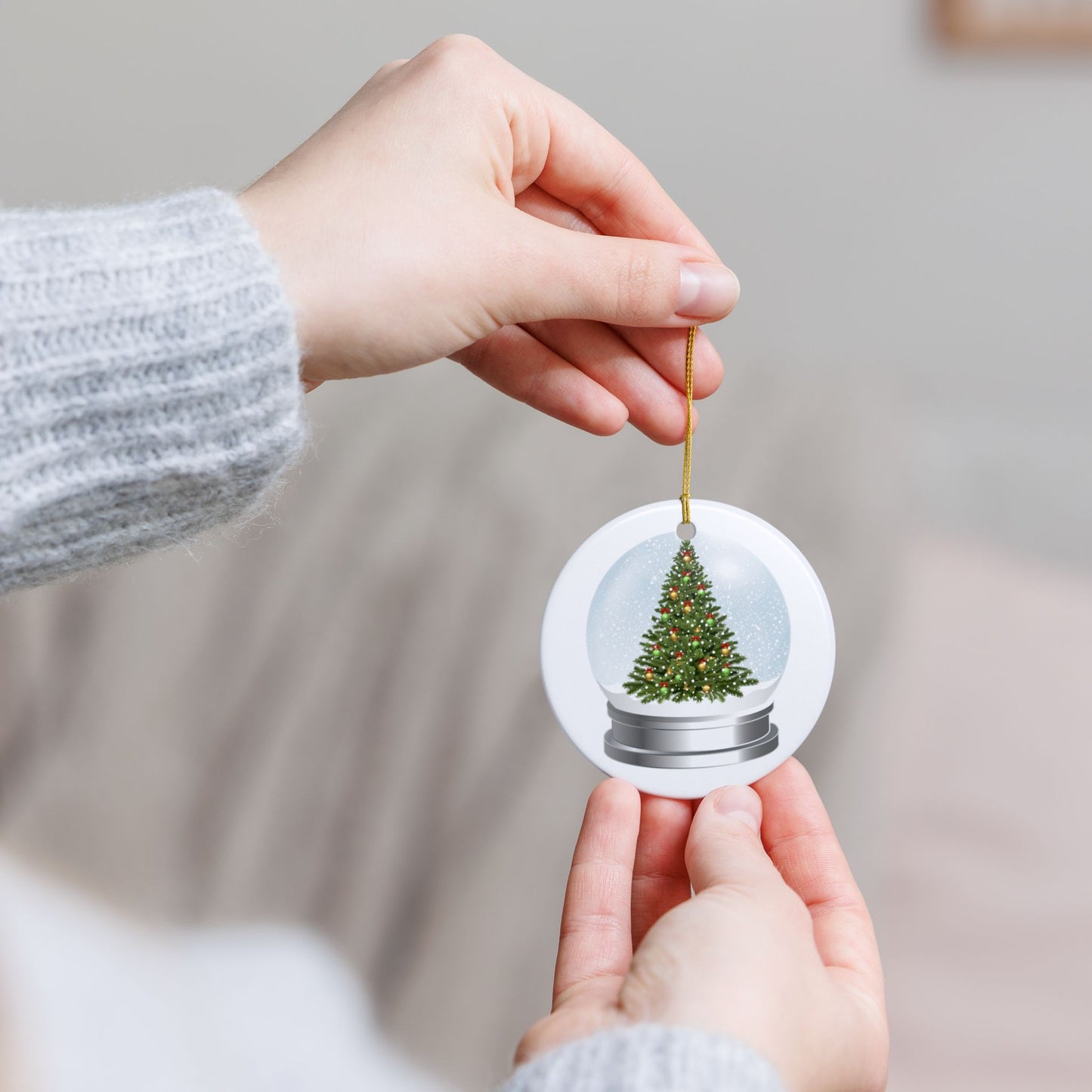 Christmas Tree Snow Globe Ceramic Ornament – Double‑Sided Holiday Decoration