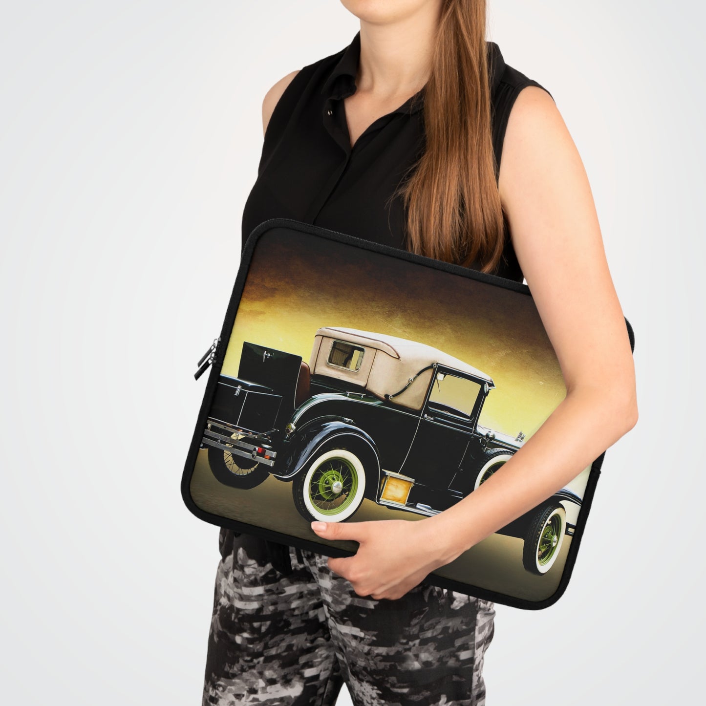 Vintage Car Laptop Sleeve - Perfect Gift for Auto Enthusiasts