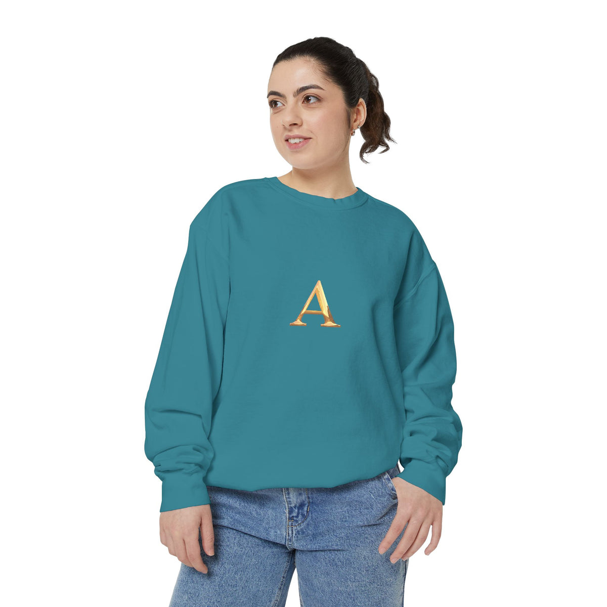 Stylish Monogrammed Sweatshirt, Personalized Gift, Cozy Layering, Casual Wear, Birthday, Holiday Present