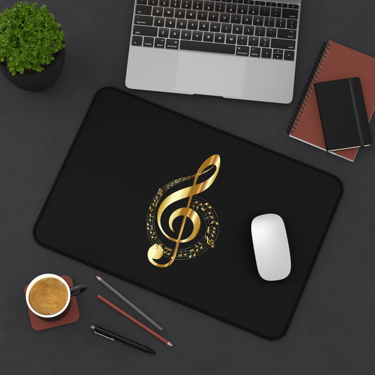 Gold Treble Clef Desk Mat — Elegant Musician Mouse Pad