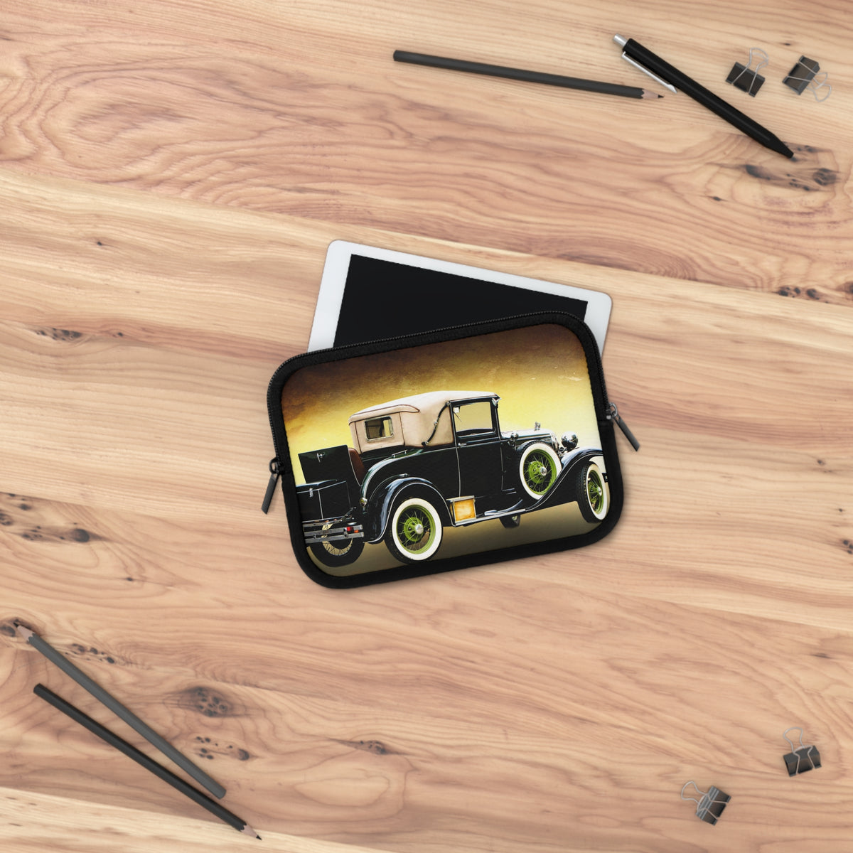 Vintage Car Laptop Sleeve - Perfect Gift for Auto Enthusiasts
