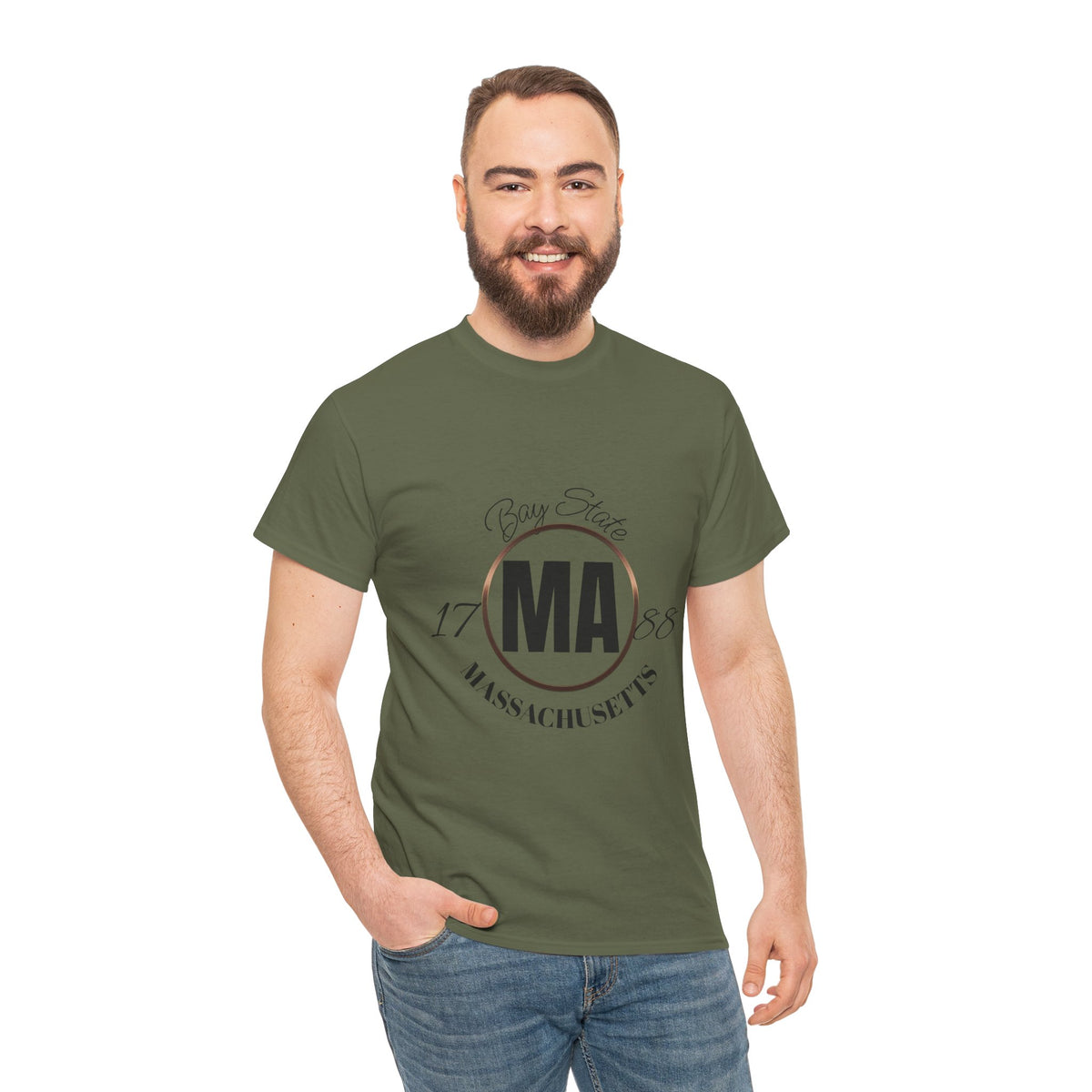 Unisex Heavy Cotton Tee with Massachusetts Design, Casual Wear, Gift for Him/Her, Travel Souvenir, Vintage Style