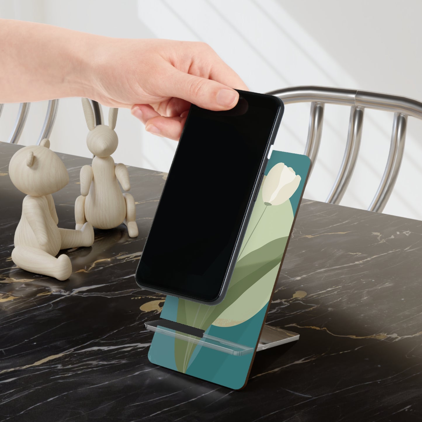 Floral Tulip Smartphone Stand — Portable Mobile Display Stand with Botanical Print