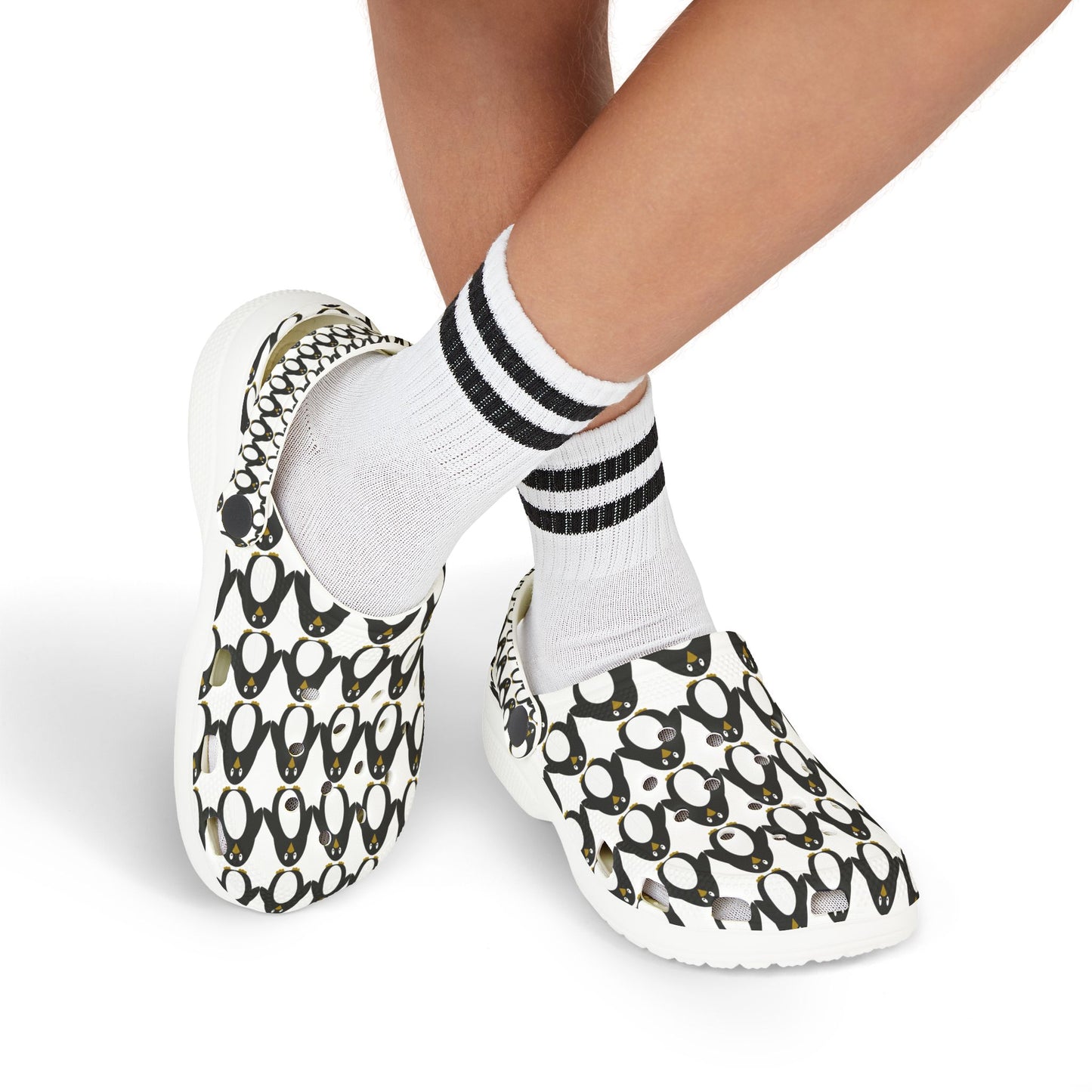 Kids Penguin Print EVA Foam Clogs — Cute Black & White Slip-On Sandals