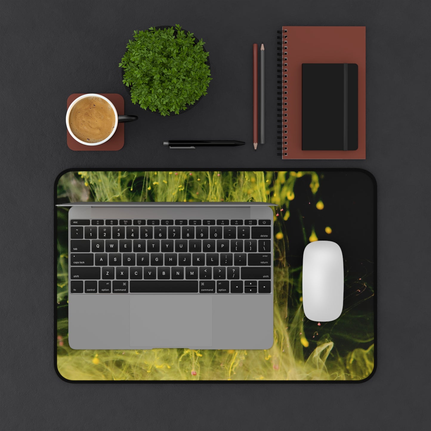 Abstract Yellow Ink Desk Mat — Vibrant Liquid Art Mouse Pad