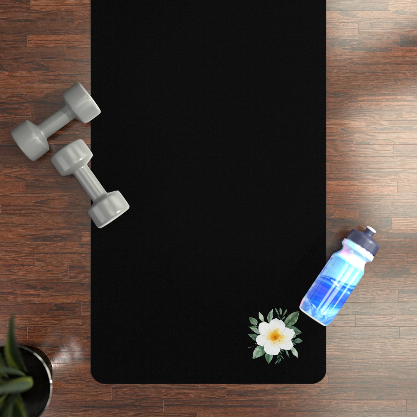 Black Rubber Yoga Mat with Minimal White Daisy Corner - Non-Slip Floral Fitness Mat