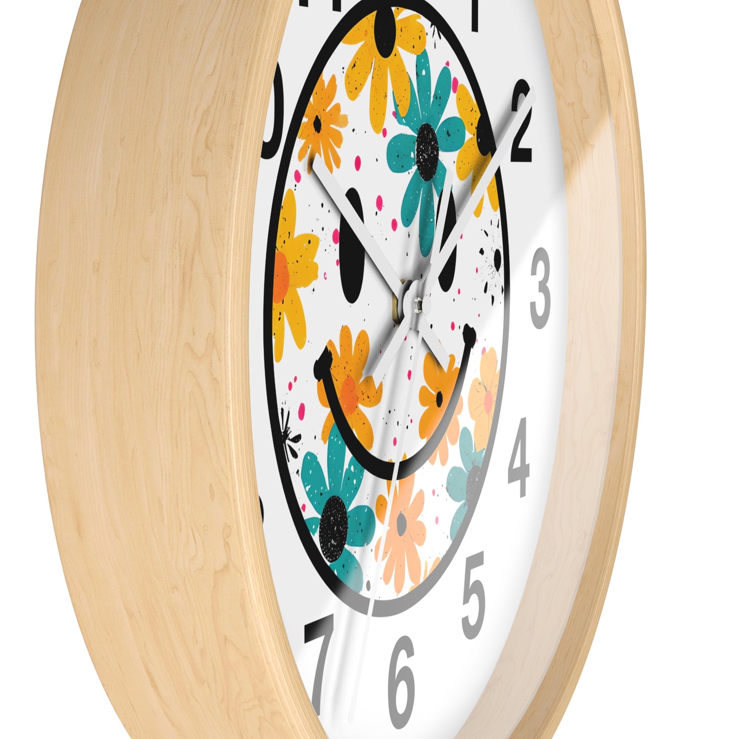 Floral Smile Wall Clock — Cheerful Daisy Face Home Decor