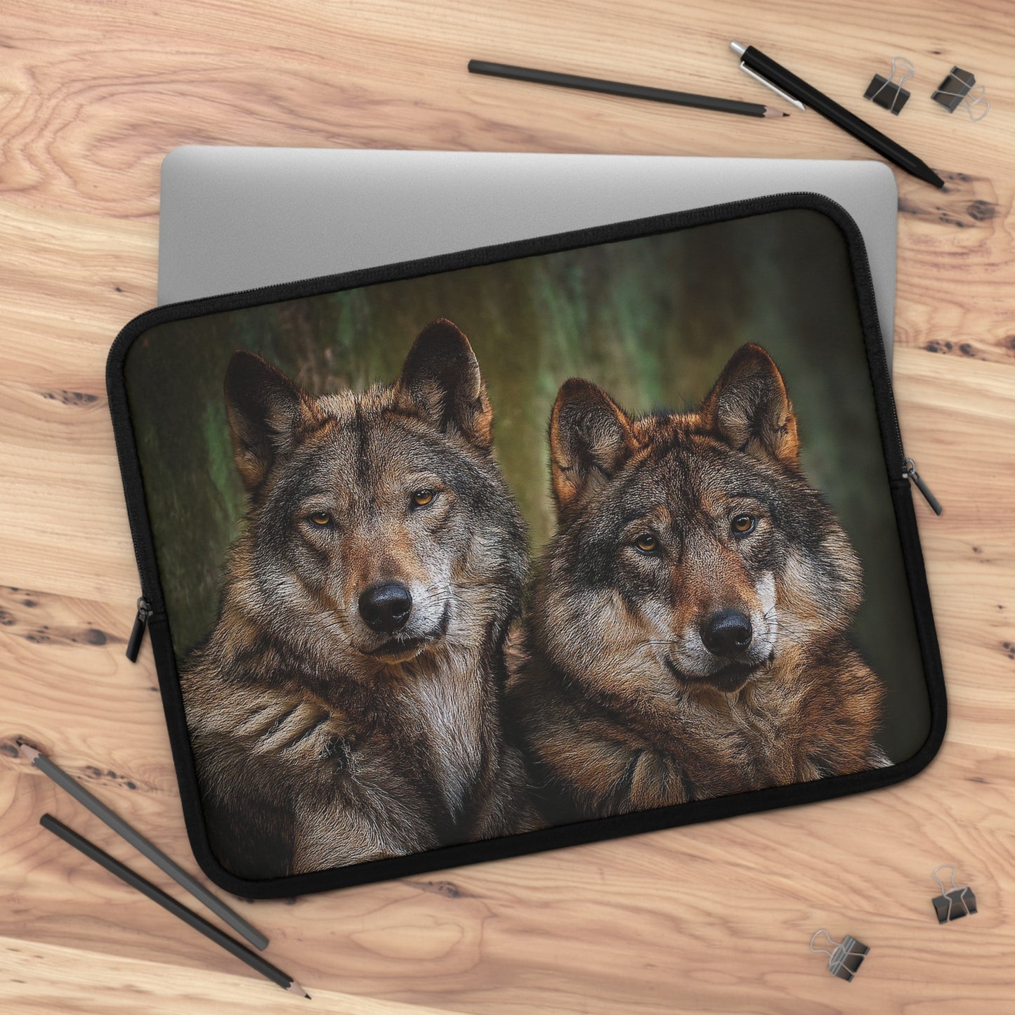 Wolf Laptop Sleeve - Wildlife Lover Gift