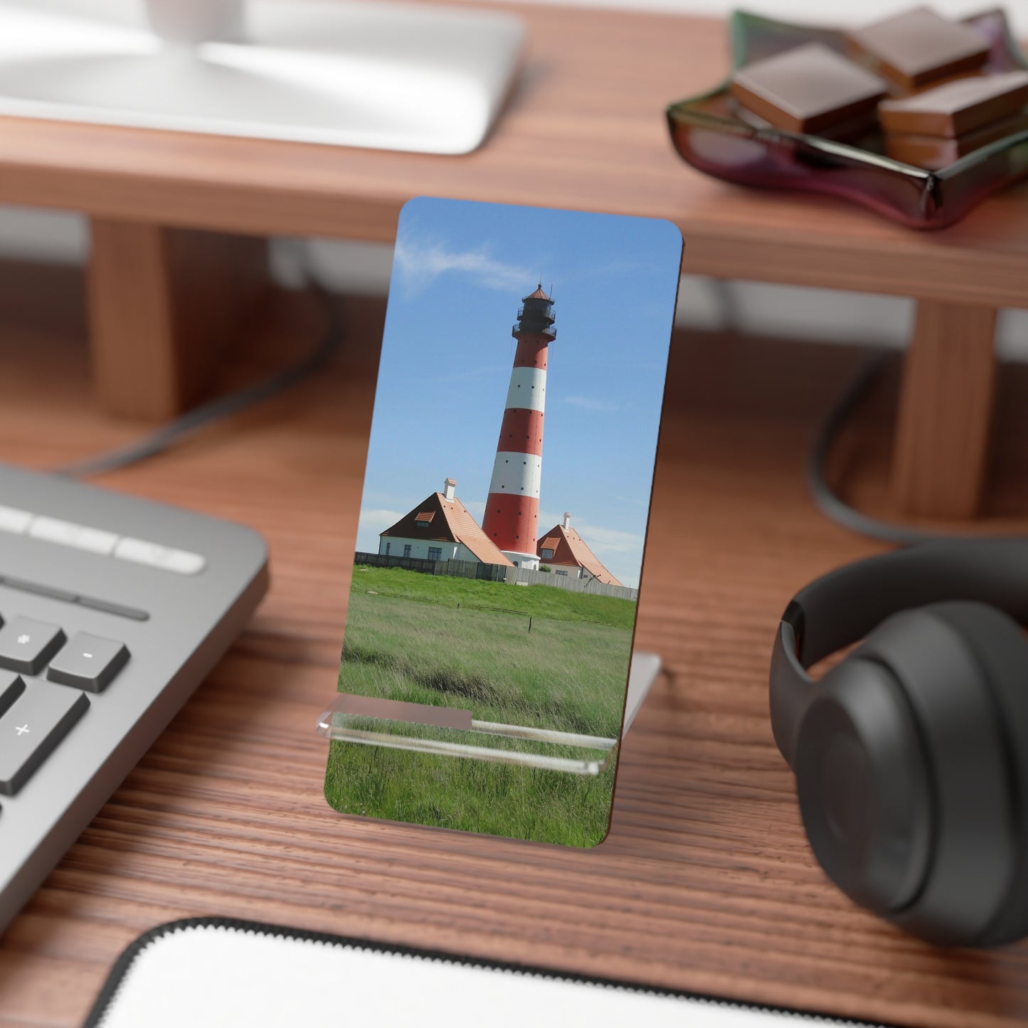 Lighthouse Photo Phone Stand — Clear Acrylic Mobile Display Dock