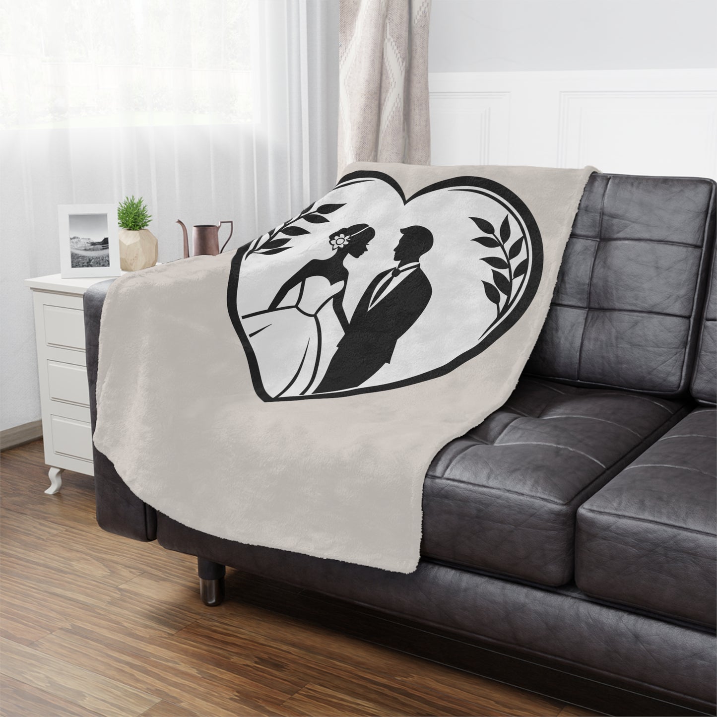Wedding Couple Heart Minky Blanket – Romantic Bride & Groom Throw, Perfect for Anniversaries or Bridal Gifts