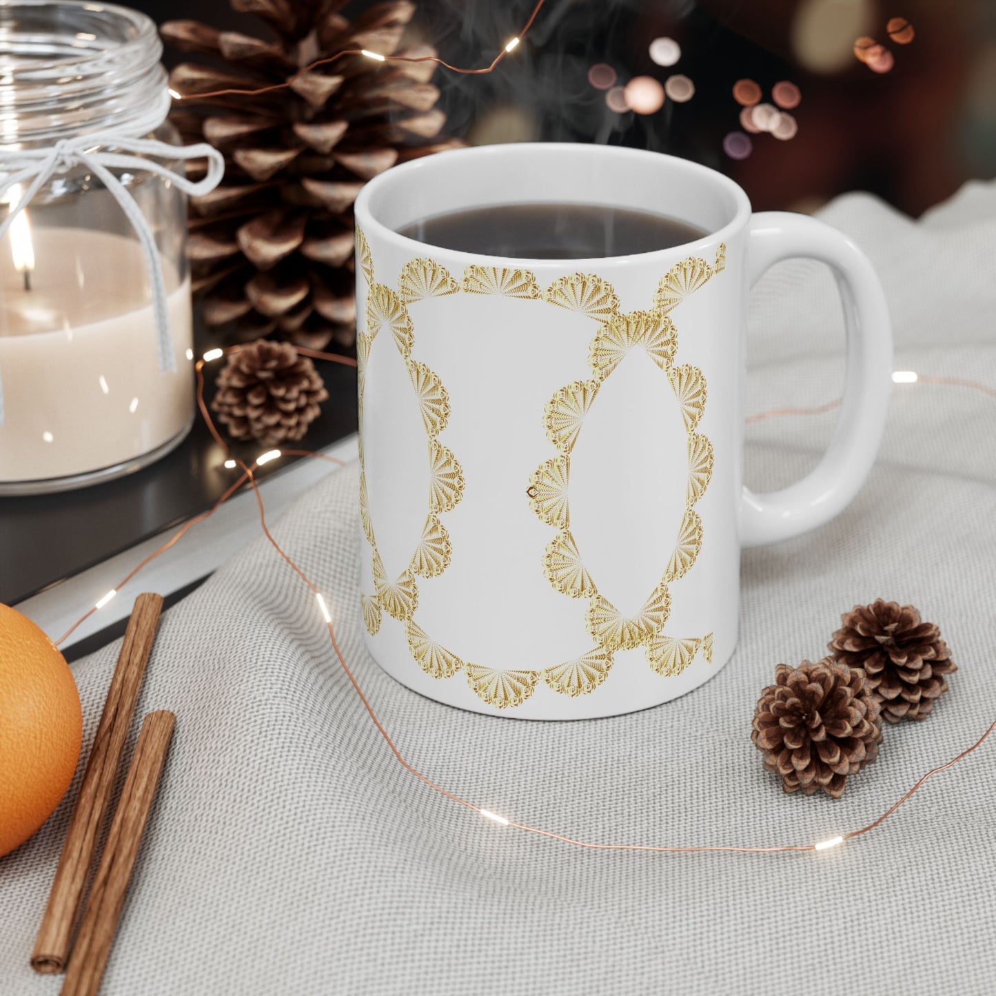 Gold Scallop Frame Ceramic Mug – Elegant Decorative Coffee Cup (11oz & 15oz)