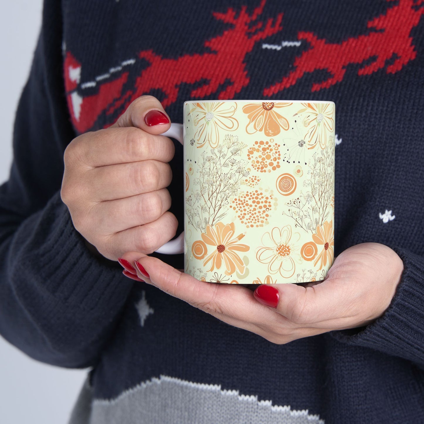 Retro Floral Ceramic Mug — Vintage Daisies Pattern (11oz & 15oz)