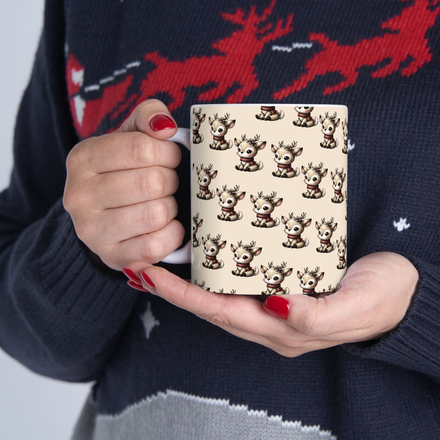 Cute Reindeer Pattern Ceramic Mug – Christmas Holiday Coffee Cup (11oz, 15oz)