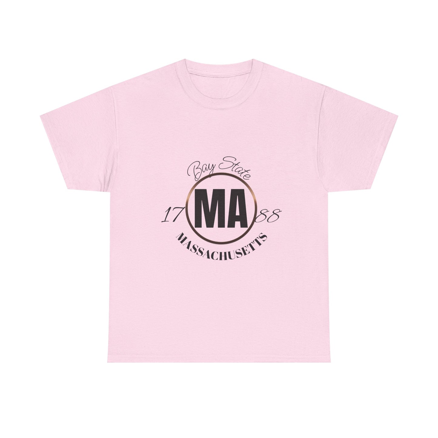 Unisex Heavy Cotton Tee with Massachusetts Design, Casual Wear, Gift for Him/Her, Travel Souvenir, Vintage Style