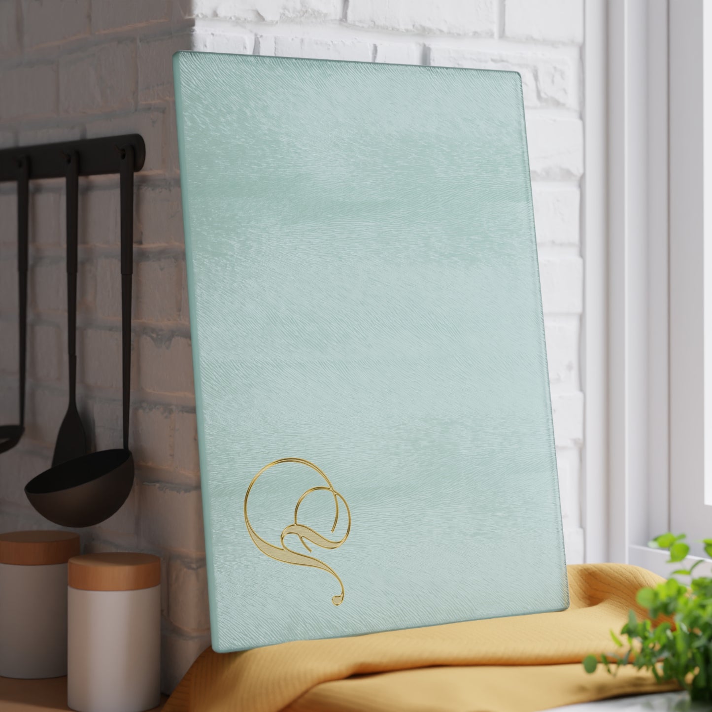 Mint Glass Cutting Board with Gold Monogram Letter 'Y' – Elegant Kitchen Prep Board, Gift for Brides & Housewarmings