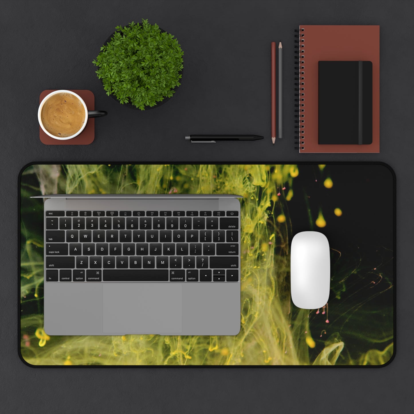 Abstract Yellow Ink Desk Mat — Vibrant Liquid Art Mouse Pad