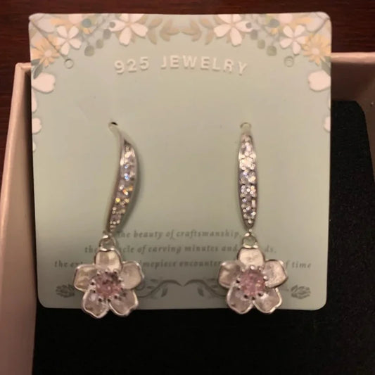 NEW - 925 Earrings