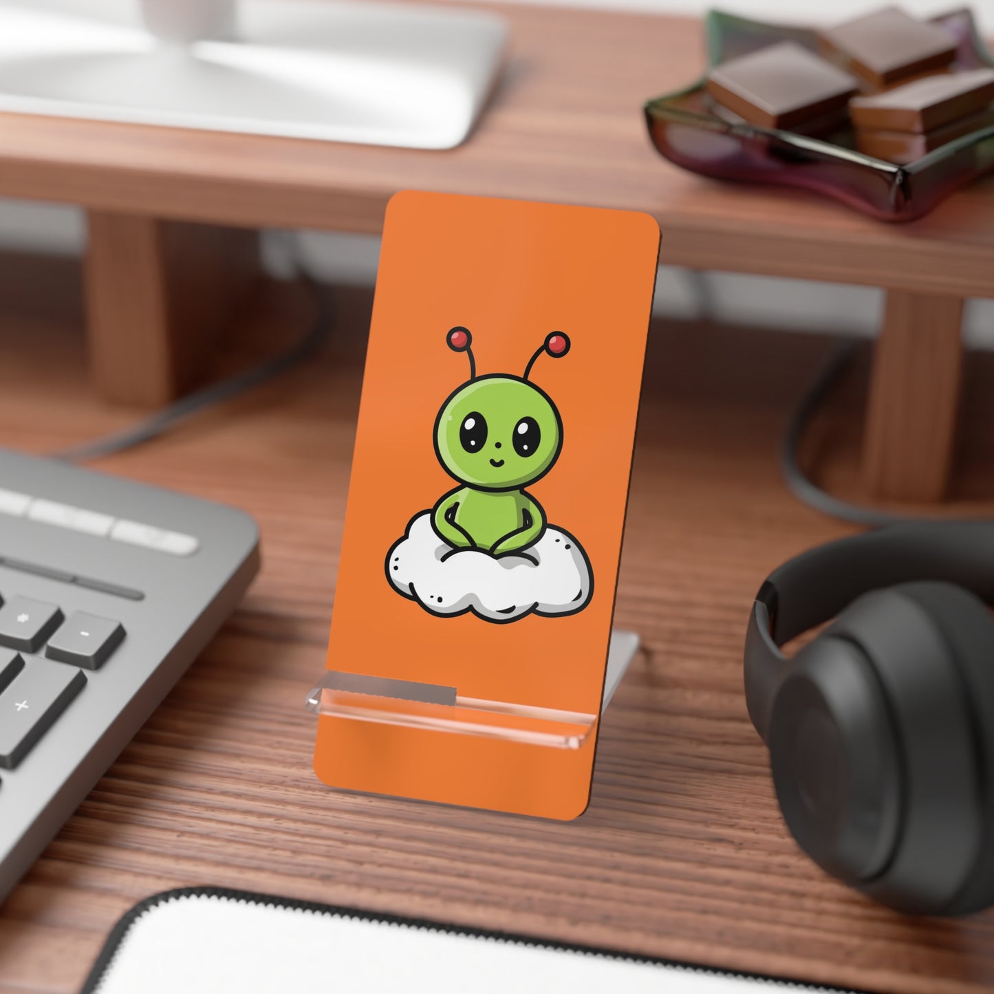 Alien Cloud Phone Stand — Cute Cartoon Mobile Display Stand for Smartphones
