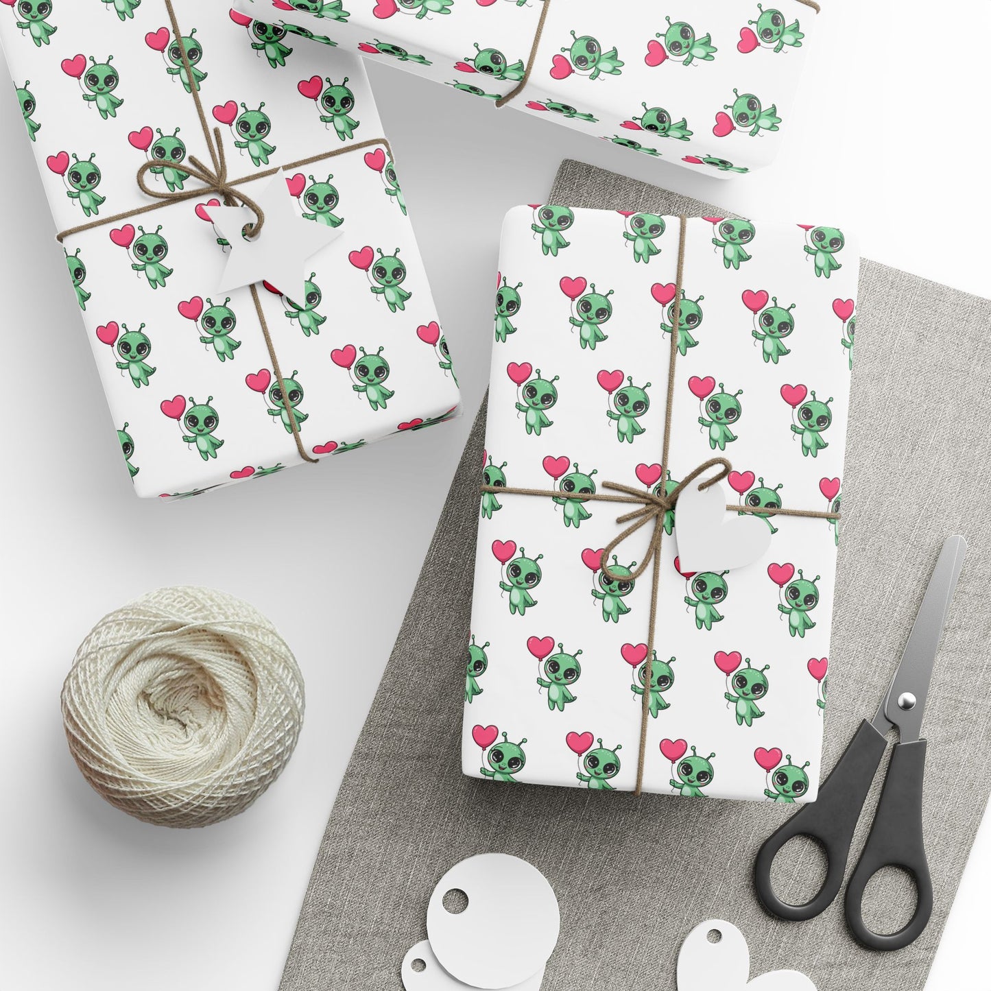 Wrapping Paper – Cute Green Alien with Pink Heart Pattern, Cute Gift Wrap for Kids & Baby Showers