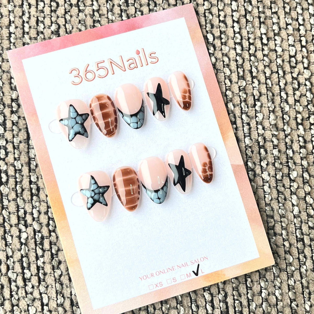 365nails: "Starry Safari" – 3D Star & Animal Print Handmade Short Nails – Image 2