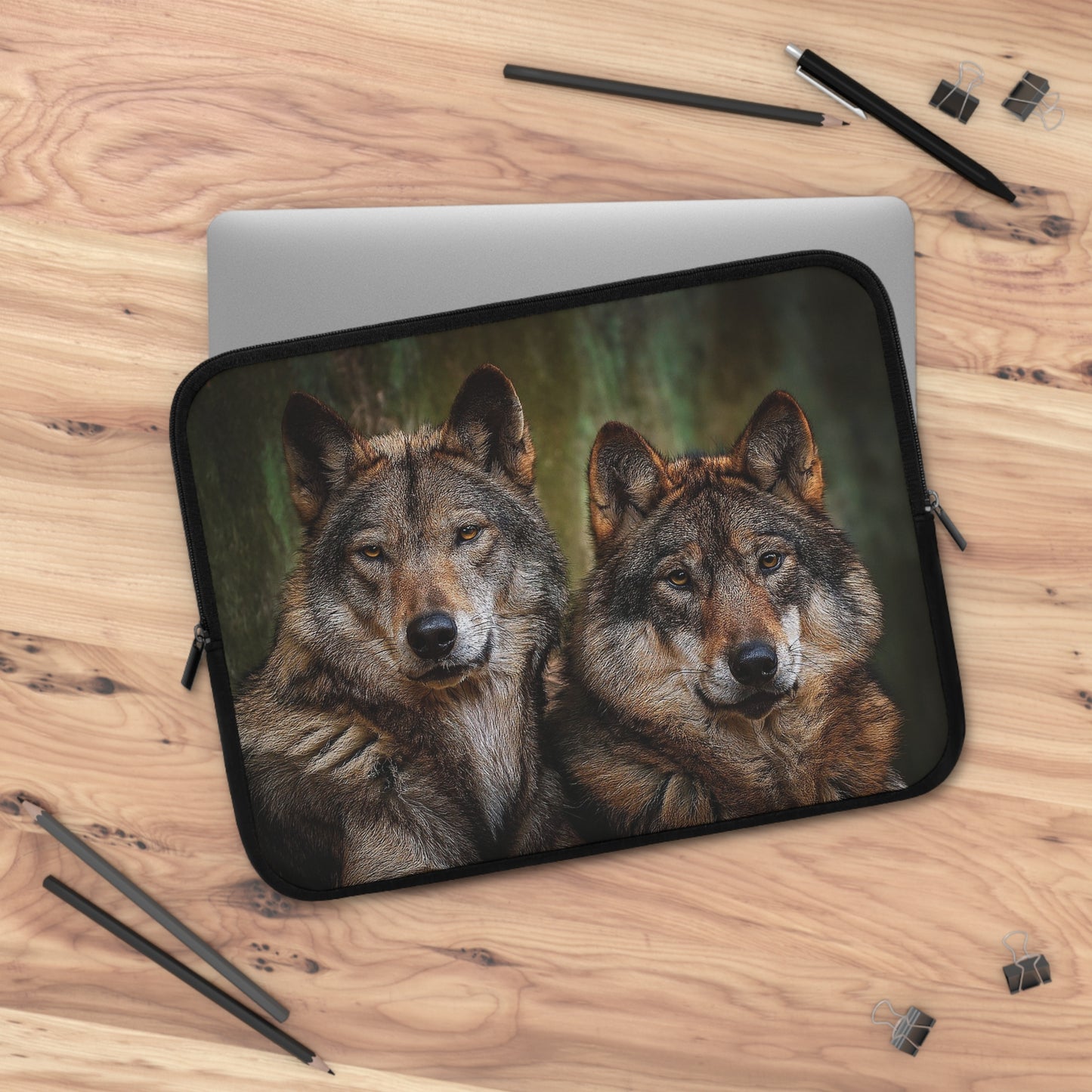 Wolf Laptop Sleeve - Wildlife Lover Gift