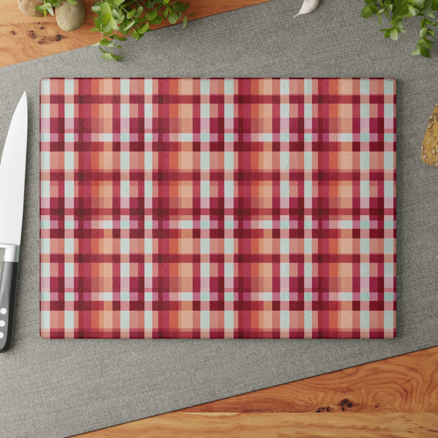Plaid Glass Cutting Board – Warm Red & Peach Patterned Kitchen Board