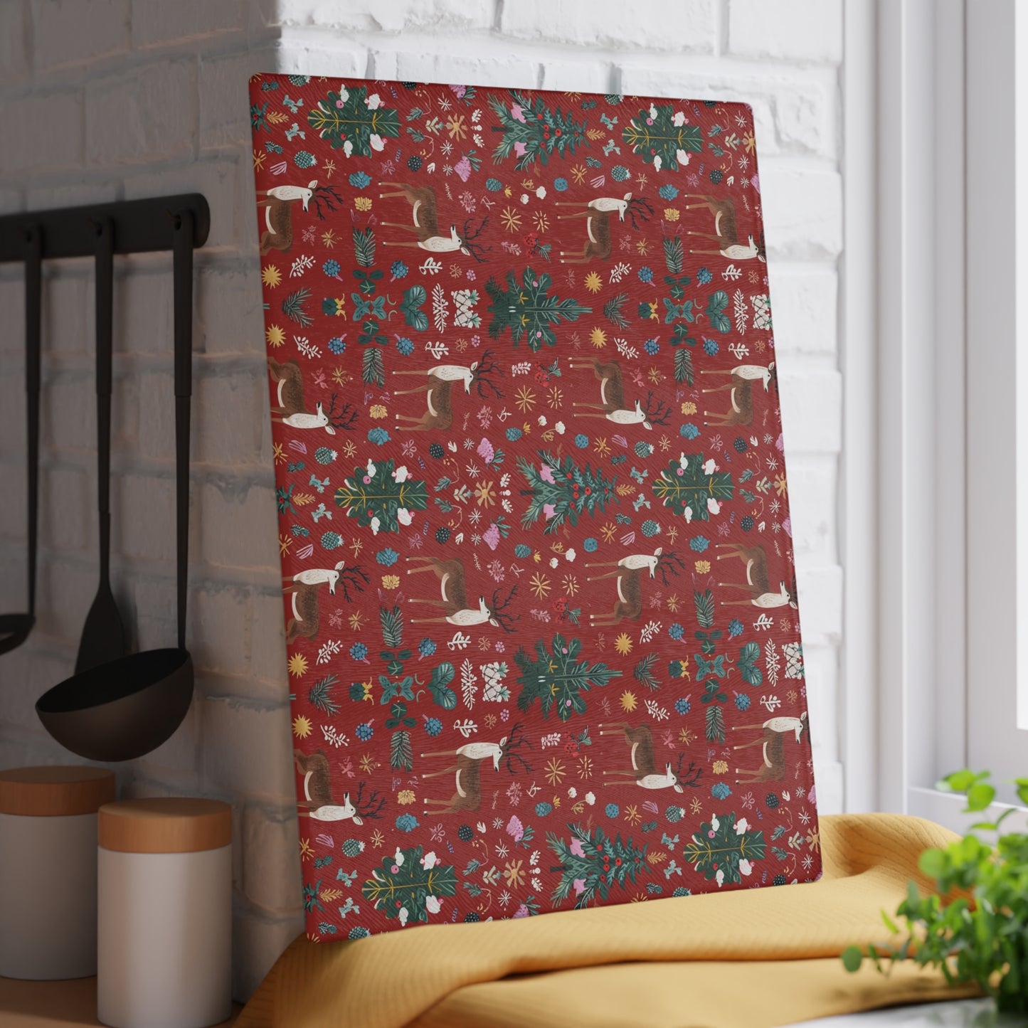 Christmas Reindeer Glass Cutting Board — Festive Holiday Kitchen Decor