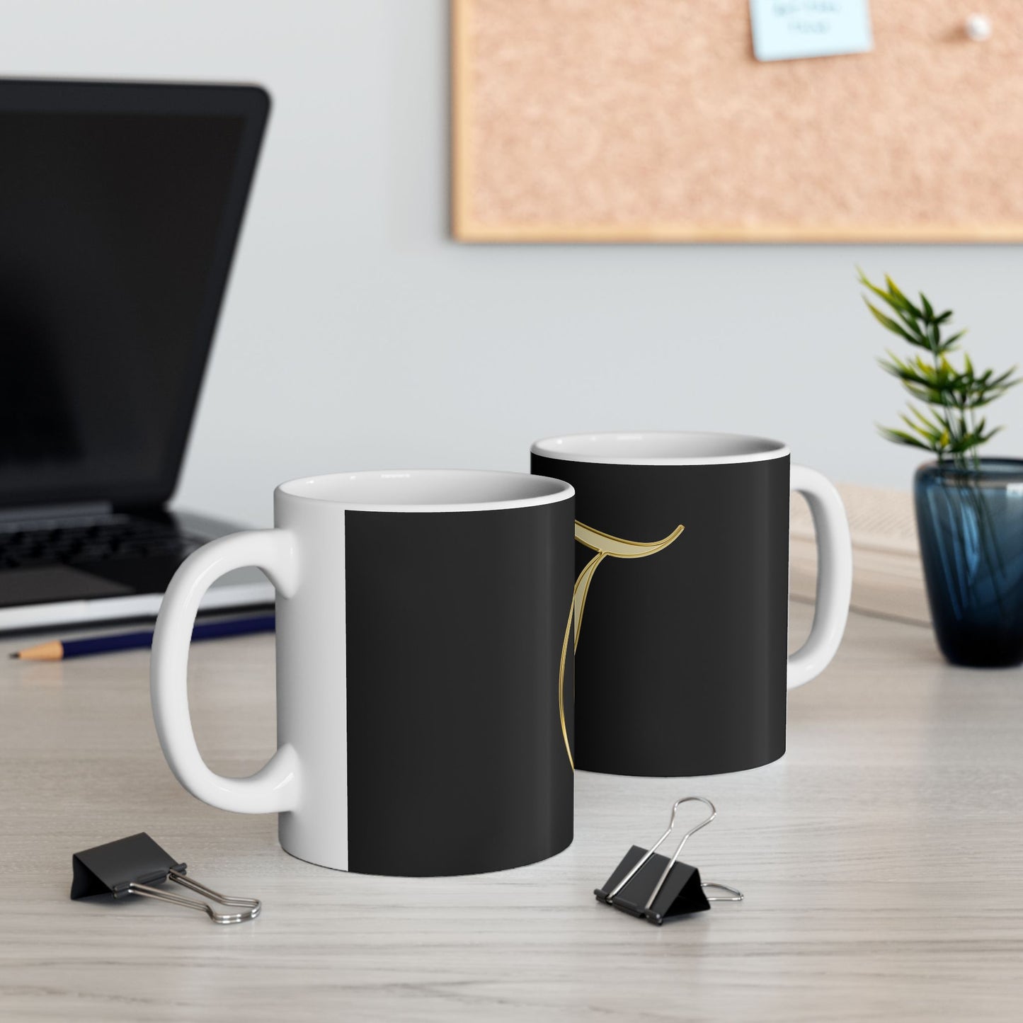 Gold Script Letter 'T' Ceramic Mug – Elegant Monogram Coffee Cup (11oz, 15oz)