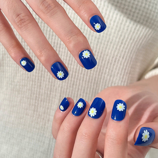 press on nails blue small daisy nails piece wholesale finished fake nails removable nails piece nails piece nails piece