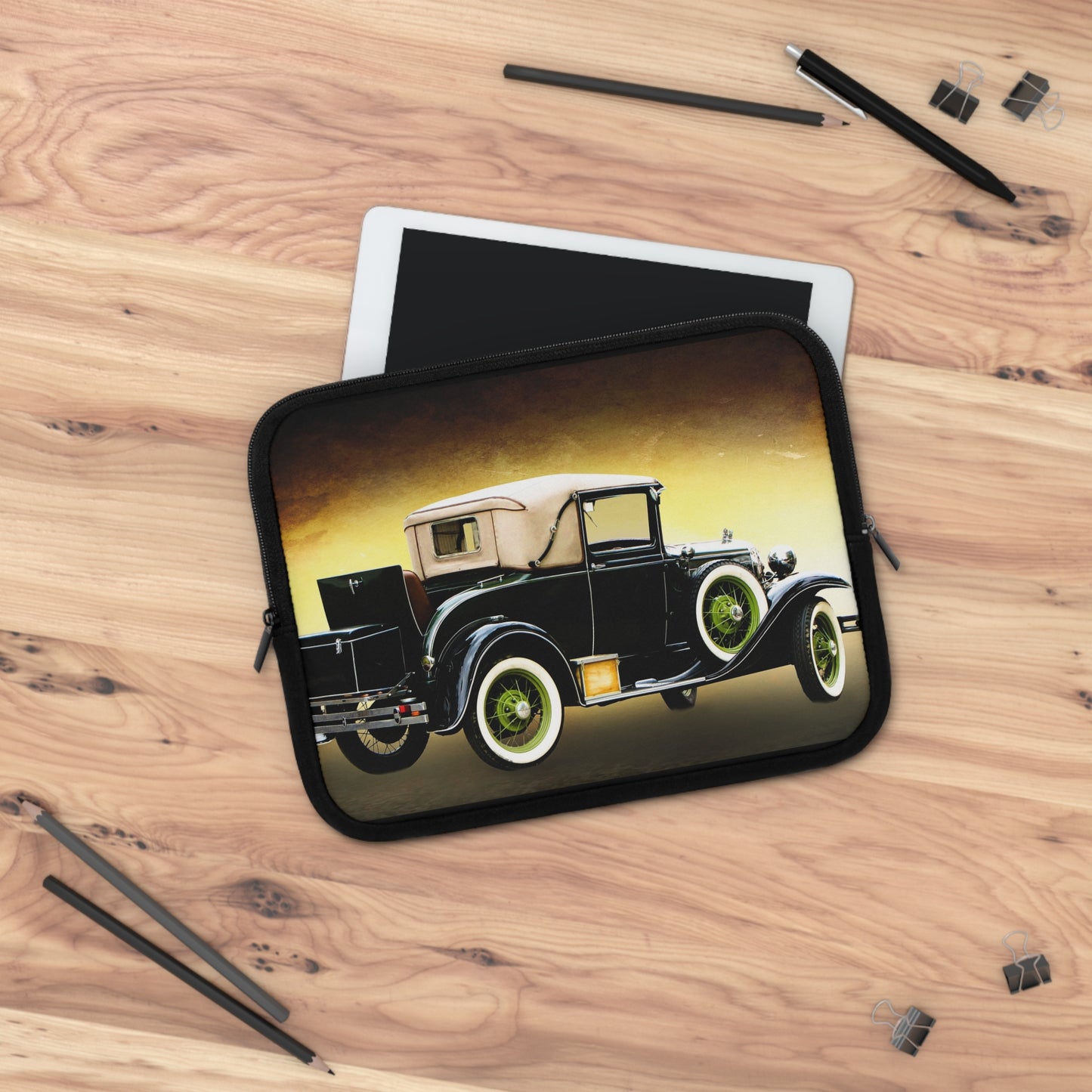 Vintage Car Laptop Sleeve - Perfect Gift for Auto Enthusiasts
