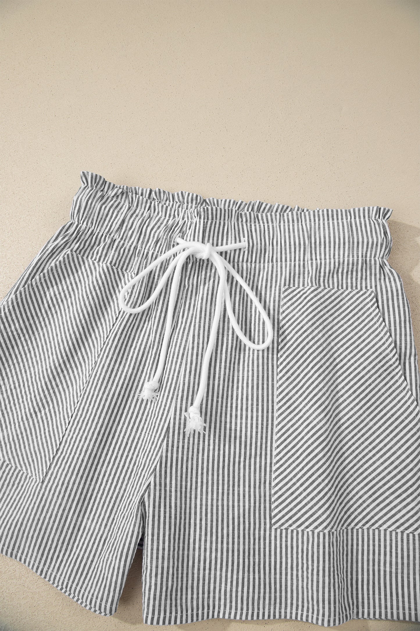 Gray Stripe Lace-up Elastic Waist Casual Pocketed Shorts