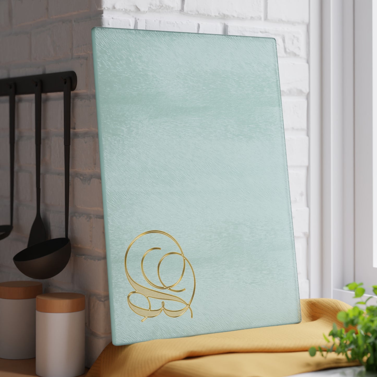 Monogram Glass Cutting Board – Elegant Gold 'B' on Mint or Clear