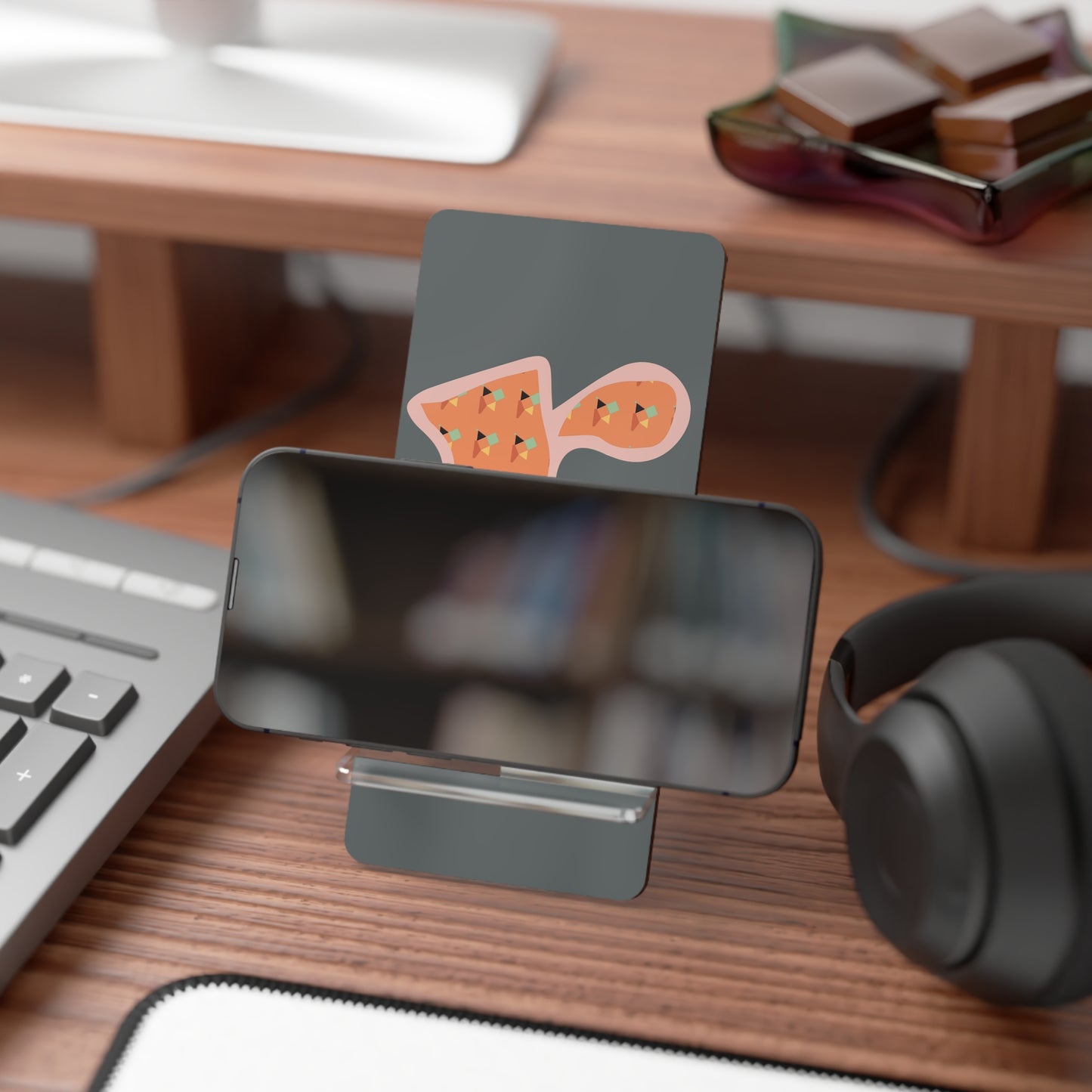 Stylish Smartphone Stand, Desk Organizer, Mobile Accessory, Customizable Phone Holder, Perfect Gift for Tech Lovers
