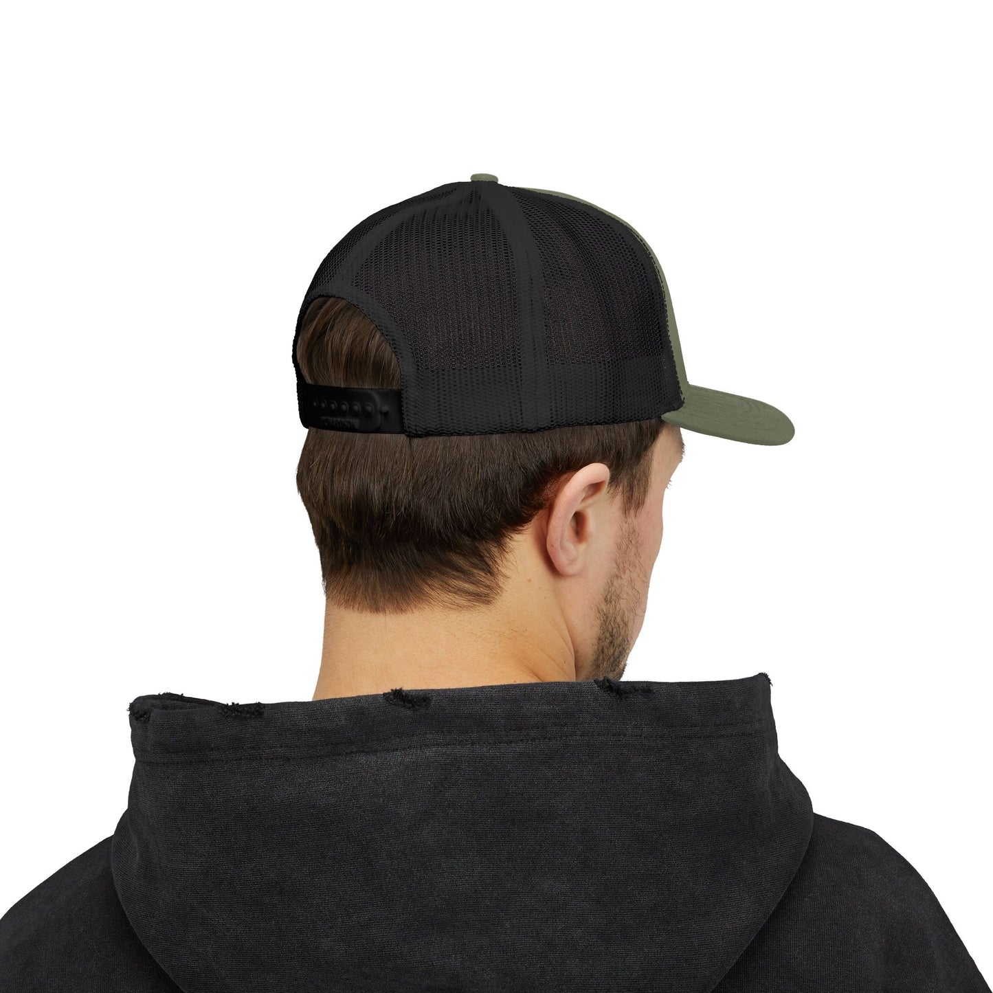 এমব্রয়ডারি করা 'Z' স্ন্যাপব্যাক ট্রাকার ক্যাপ — ভিনটেজ মনোগ্রাম ইনিশিয়াল হ্যাট