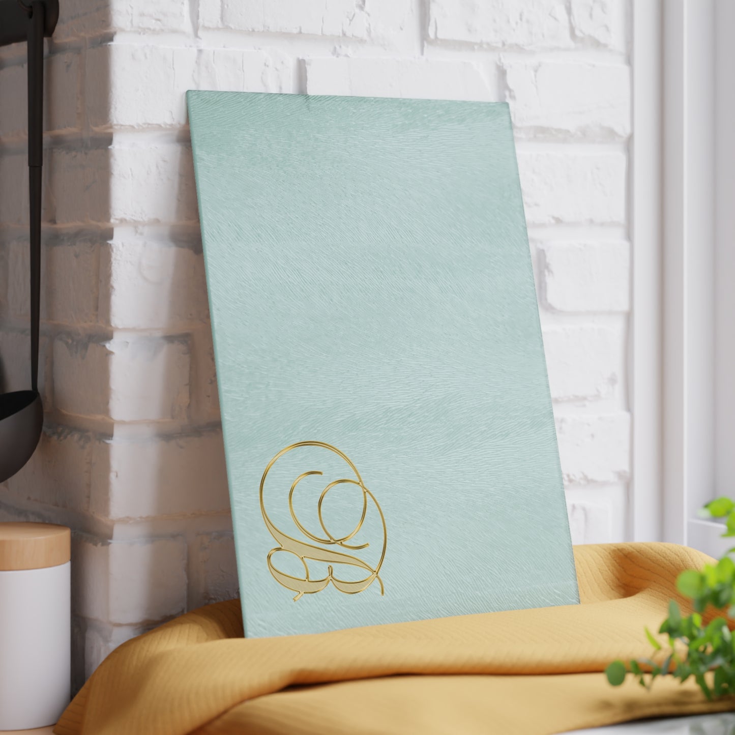 Monogram Glass Cutting Board – Elegant Gold 'B' on Mint or Clear
