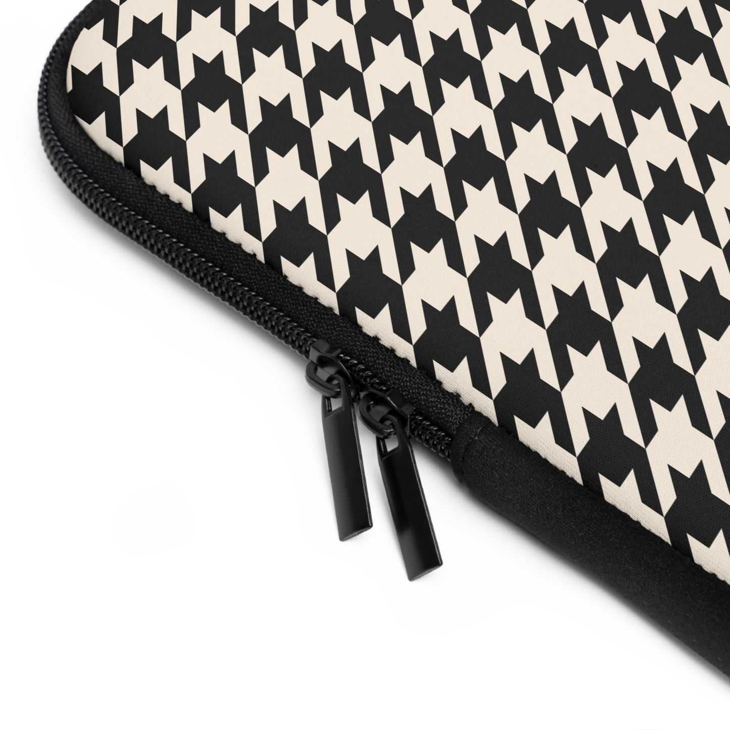 Chic Houndstooth Laptop Sleeve, Modern Tech Case, Stylish Computer Cover, Perfect Gift for Students and Professionals, Trendy Accessories
