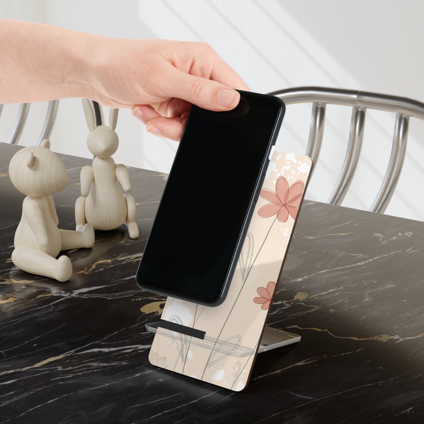 Floral Smartphone Stand – Foldable Mobile Display Holder with Pink Daisy Design