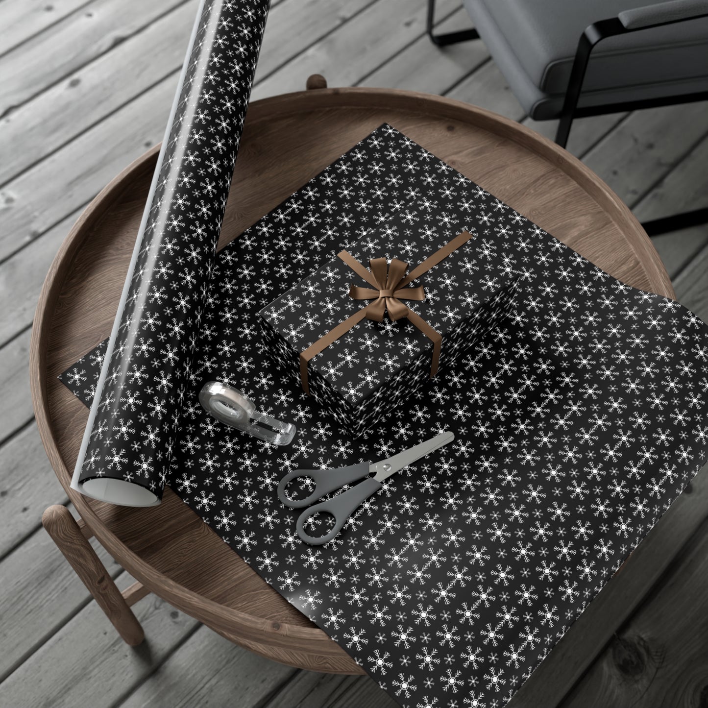 Elegant Snowflake Gift Wrap Papers, Holiday Gift Wrap, Christmas Wrapping Paper, Winter Party Supplies, Black and White Wrapping