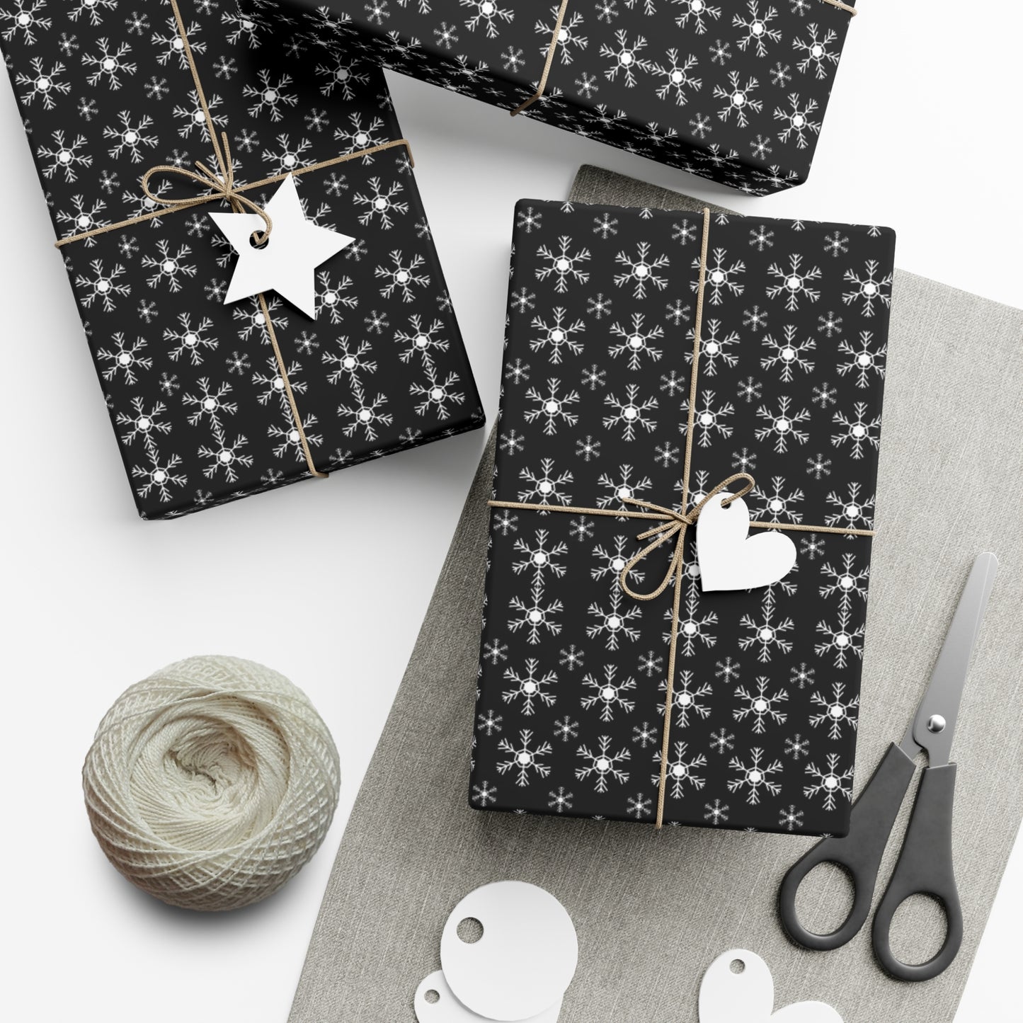 Elegant Snowflake Gift Wrap Papers, Holiday Gift Wrap, Christmas Wrapping Paper, Winter Party Supplies, Black and White Wrapping