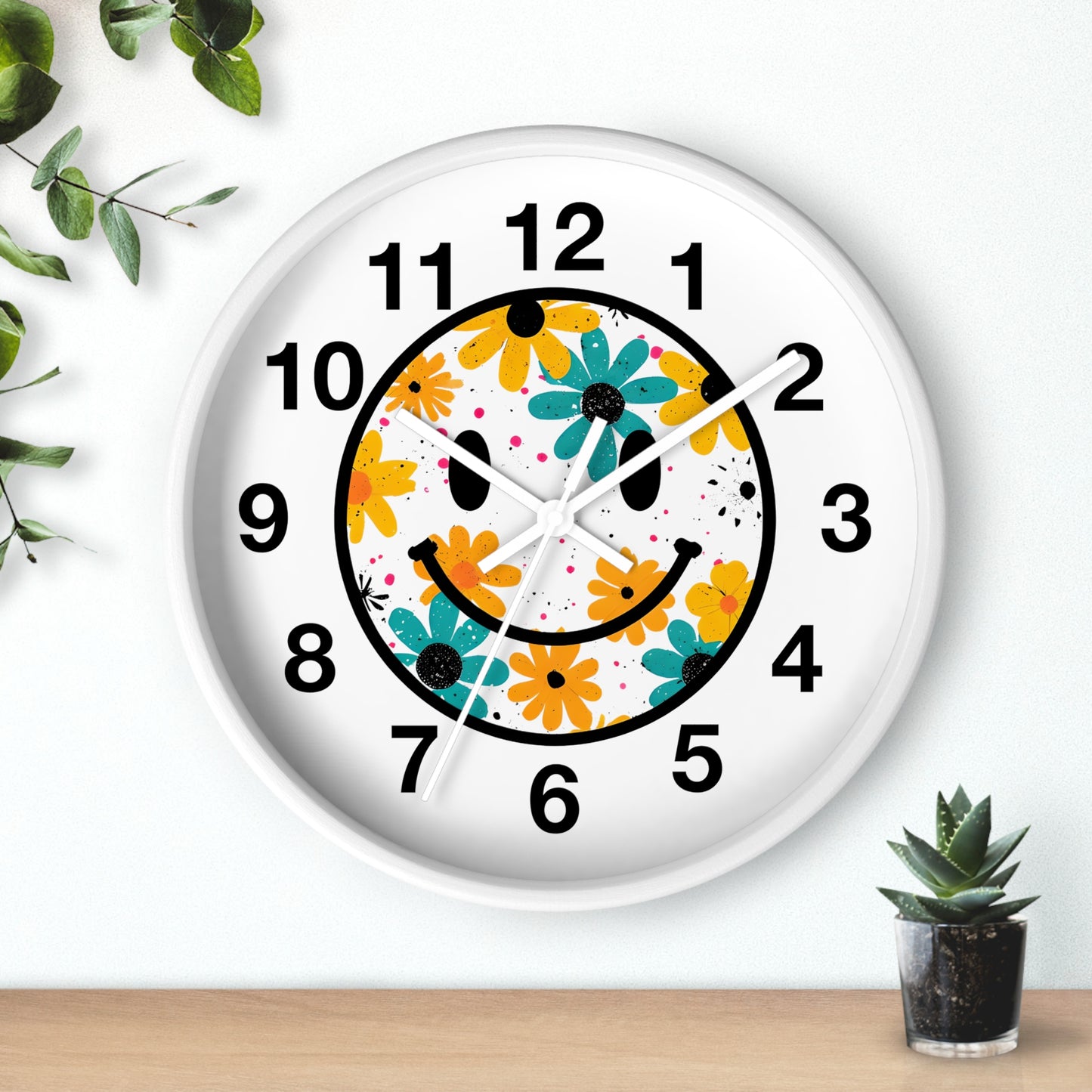 Floral Smile Wall Clock — Cheerful Daisy Face Home Decor