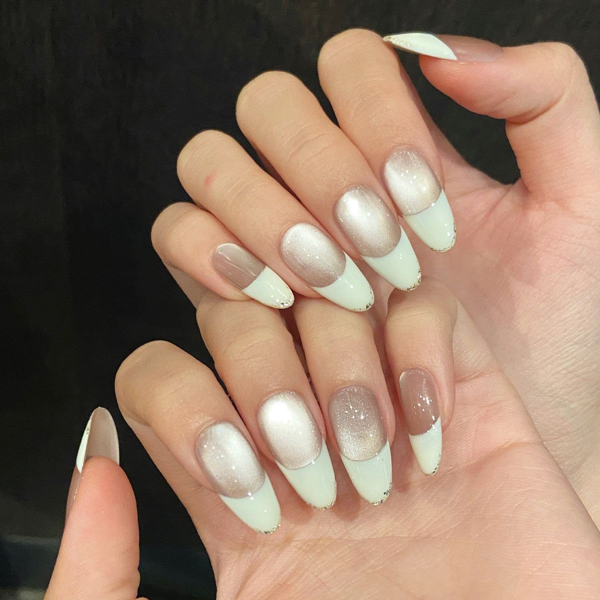 365nails: "Champagne Pearl" – Handmade Cat-Eye French Almond Nails – Image 2