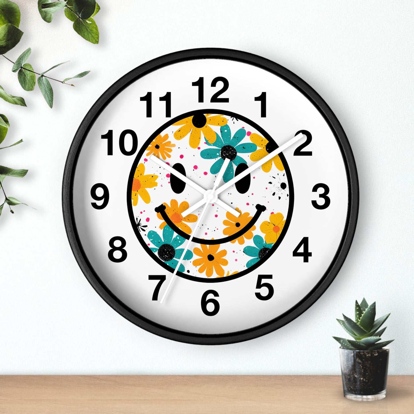 Floral Smile Wall Clock — Cheerful Daisy Face Home Decor