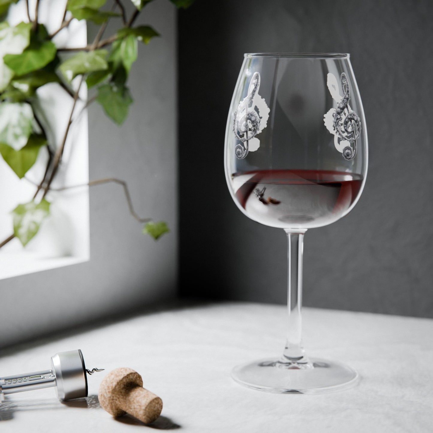 Musical Treble Clef 12oz Wine Glass — Musician Gift & Concert Party Glass