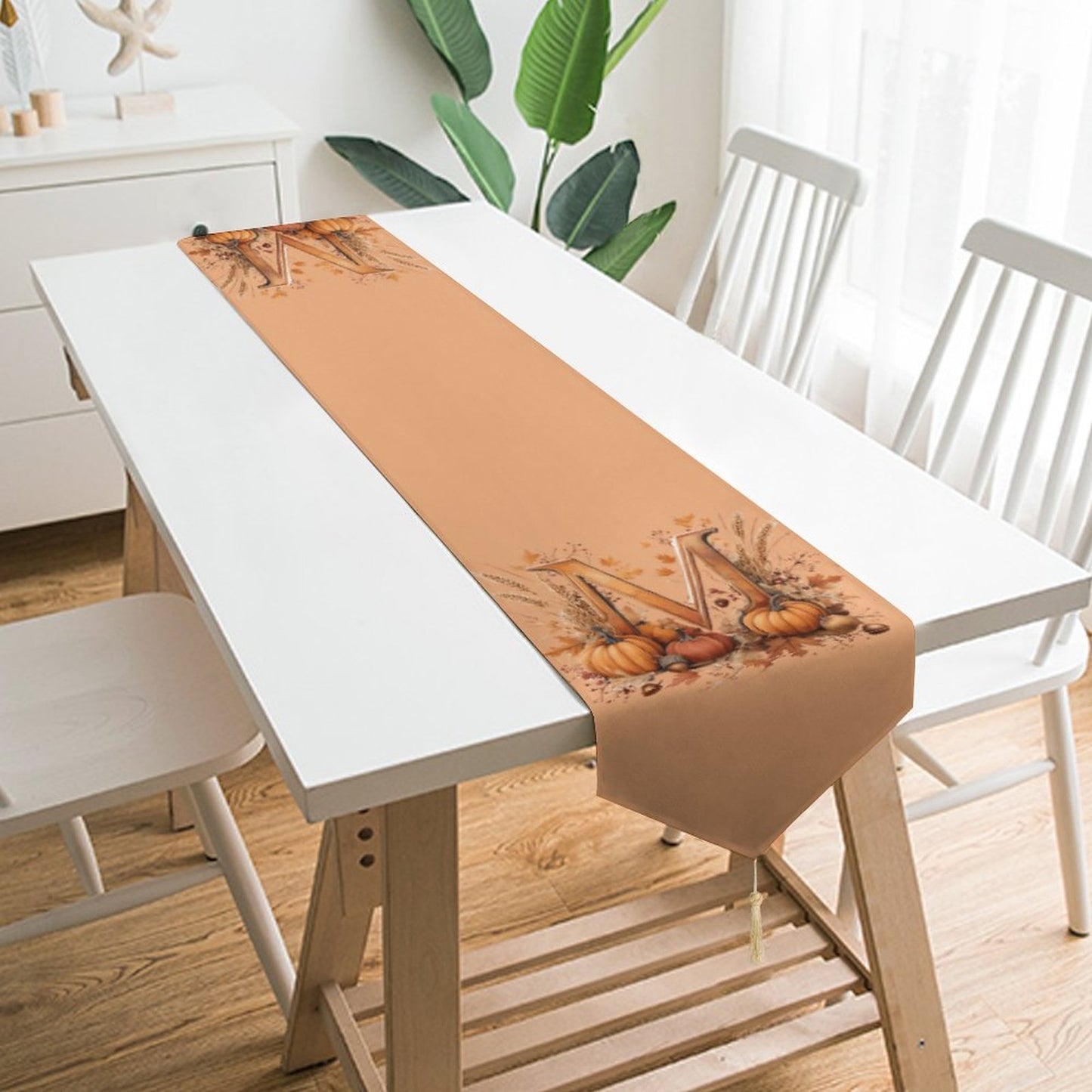 Table Runner   - Letter M