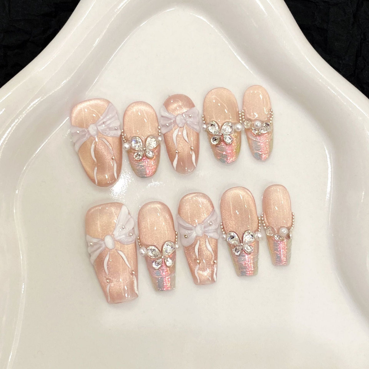 365nails: "Blushing Ballerina" – 3D Bow & Pearl Handmade Medium Almond Nails