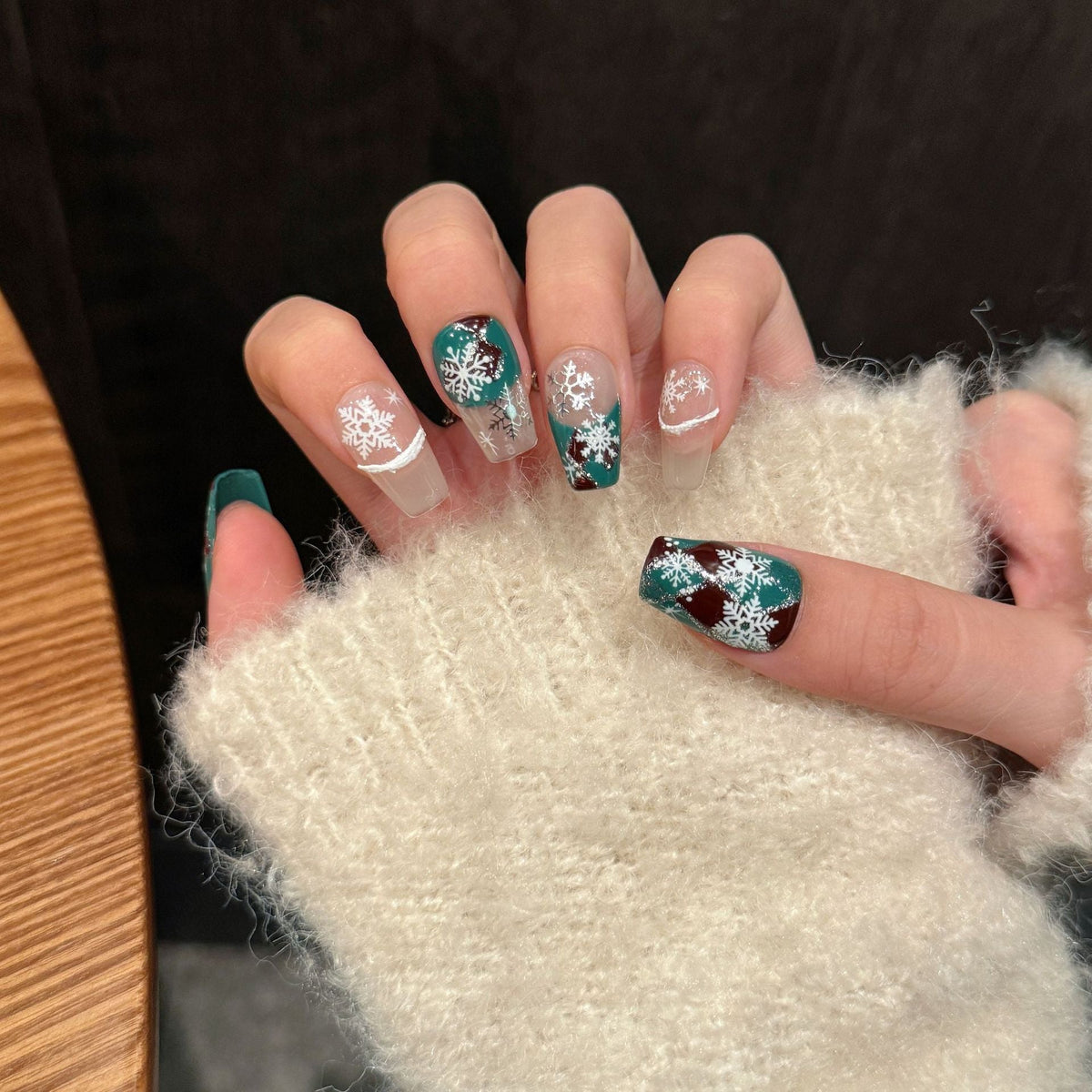 Blue and Red Snowflake Press‑On Nails – Winter Frost Short Design – Image 3